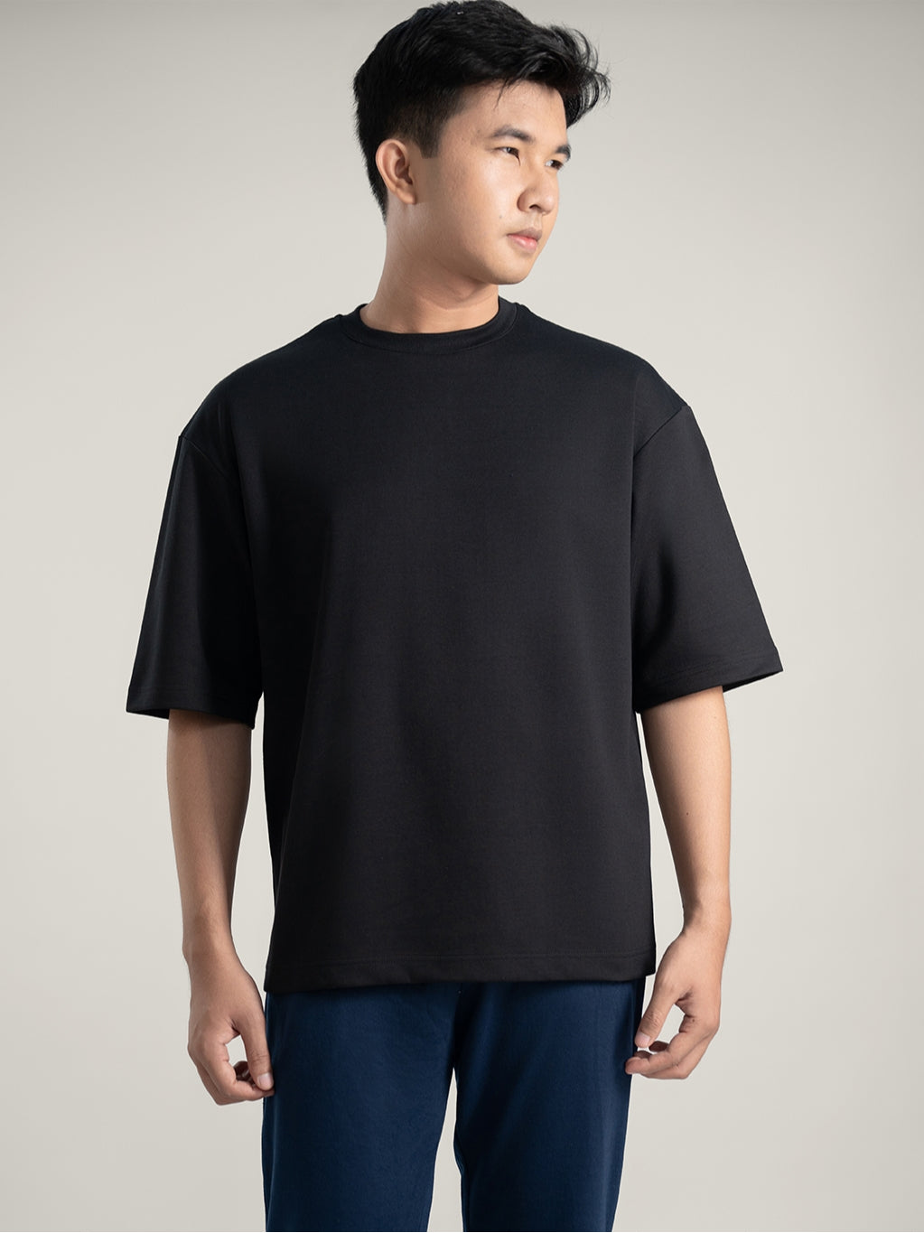 KLOTIFAI - Adem Oversized Tee Black